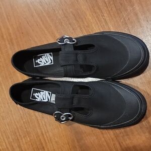 Vans Mary Janes